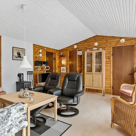 1523-aakirkeby-sjostauan-15 * Vester Somarken