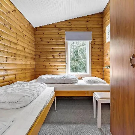 1523-aakirkeby-sjostauan-15 Feriehus *